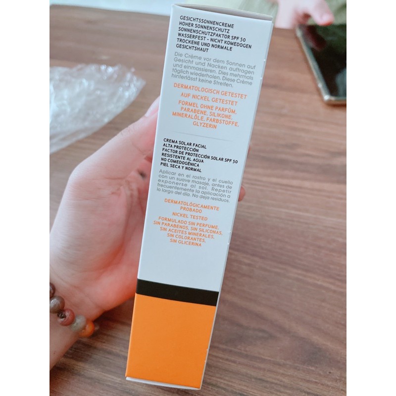 Kem chống nắng cho da khô và da thường Pro - Solare SPF 50+ SALE30%