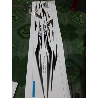 tem rời AB 2013 đen xe trắng