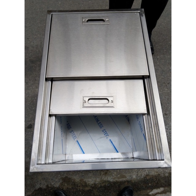 Thùng đá inox âm