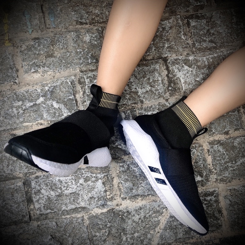 Giầy cổ bó Zara