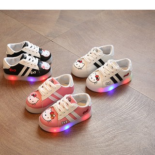 GIẦY THỂ THAO HELLO KITTY  CAO CẤP SIÊU DỄ THƯƠNG CHO BÉ GÁI