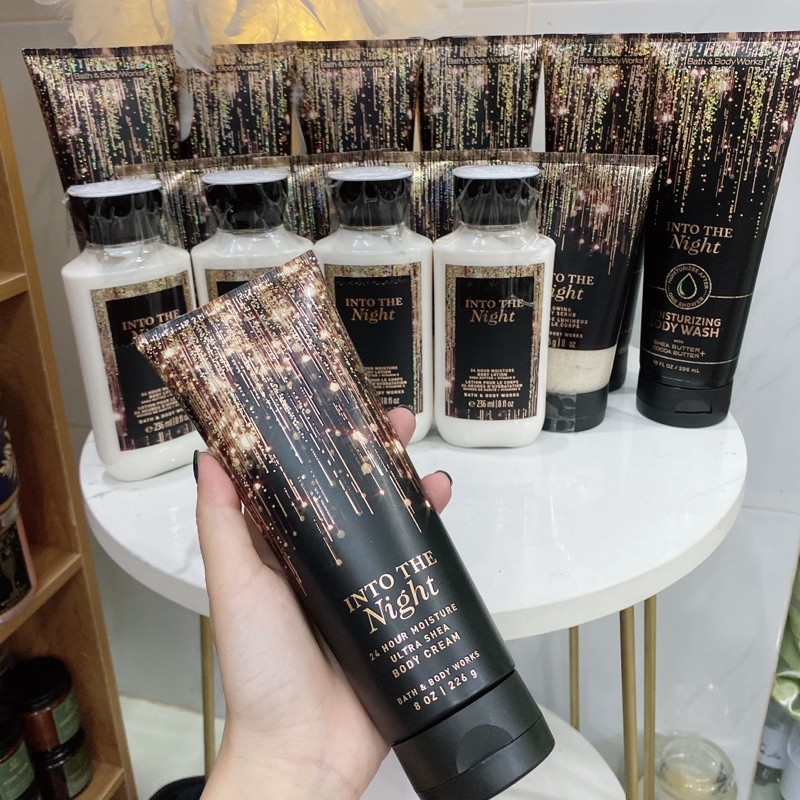 Body Mist Into The Night hãng Bath & Body Works