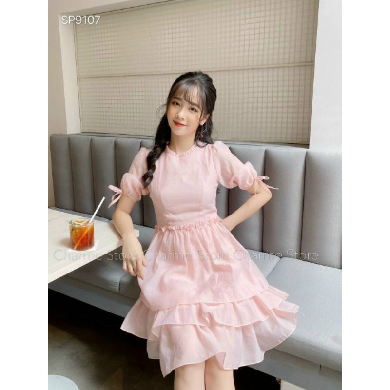 Đầm xòe ba tầng tay lỡ kết nơ thanh lịch