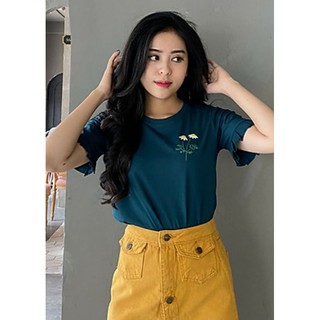 Áo thun nữ thêu hoa cúc