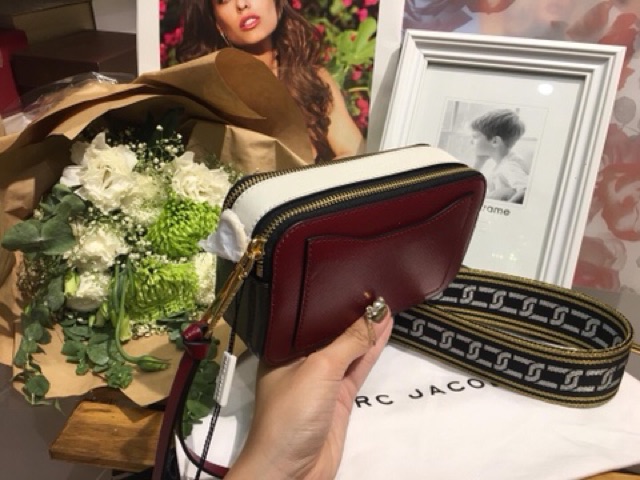 Túi Marc Jacobs Snapshot Small Camera Bag - Màu Deep Maroon💋❤️