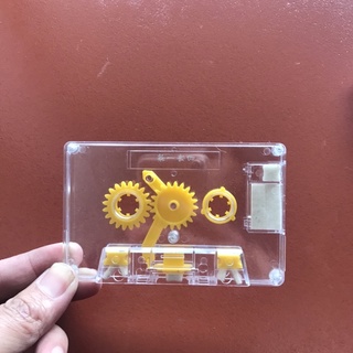 băng lau đầu từ đài cassette