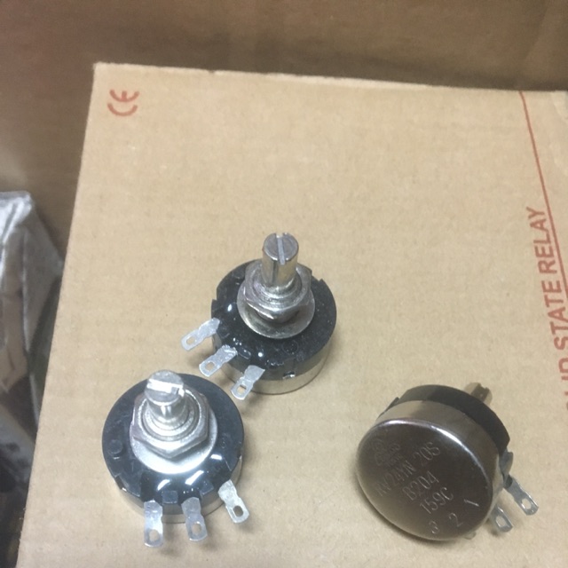 Chiết áp B504, biến trở 500k , tocos , volum chỉnh nhiệt độ ,sử dung trong nắp đặt tủ điên cho các loại nồi phở
