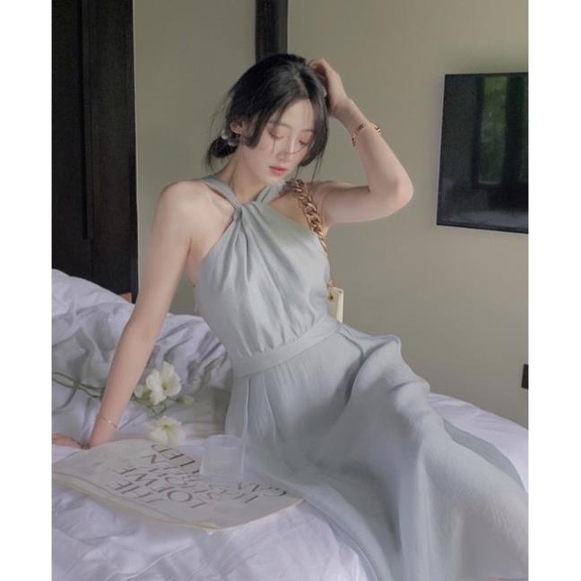 Đầm maxi cổ yếm xoắn ngực chit eo 2 màu