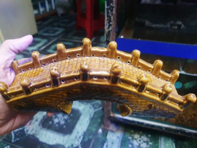 CẦU TRÁNG MEN TRANG TRÍ HỒ CÁ NON BỘ 20X4X8CM