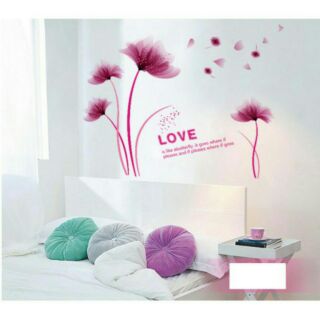Decal dán tường họa tiết hoa lớn love
