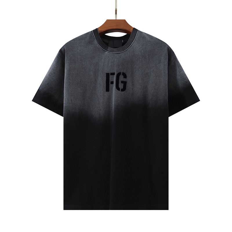 Áo Thun In Họa Tiết Độc Đáo Phong Cách Đường Phố Cá Tính | BigBuy360 - bigbuy360.vn