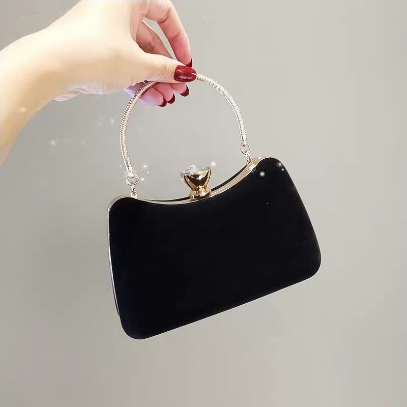 Clutch ví cầm tay đơn giản sang chảnh