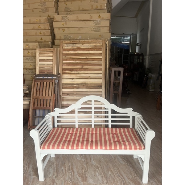 Ghế nữ hoàng, ghế bench băng dài sân vườn băng chờ