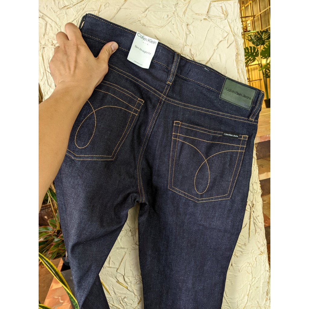 Quần jeans CK dáng slim màu hot