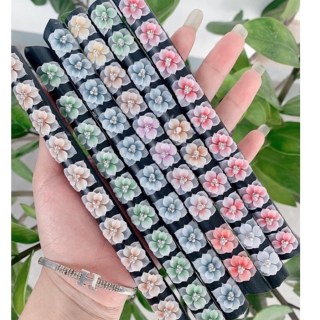 hoa nail_hoa bột( vuông full chaan 9 cánh)