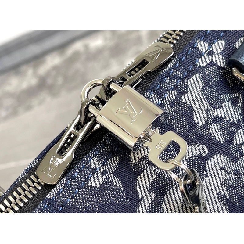 Túi du lịch Louis Vuitton LV chất liệu vải jeans cao cấp có khoá an toàn hàng vip 1-1