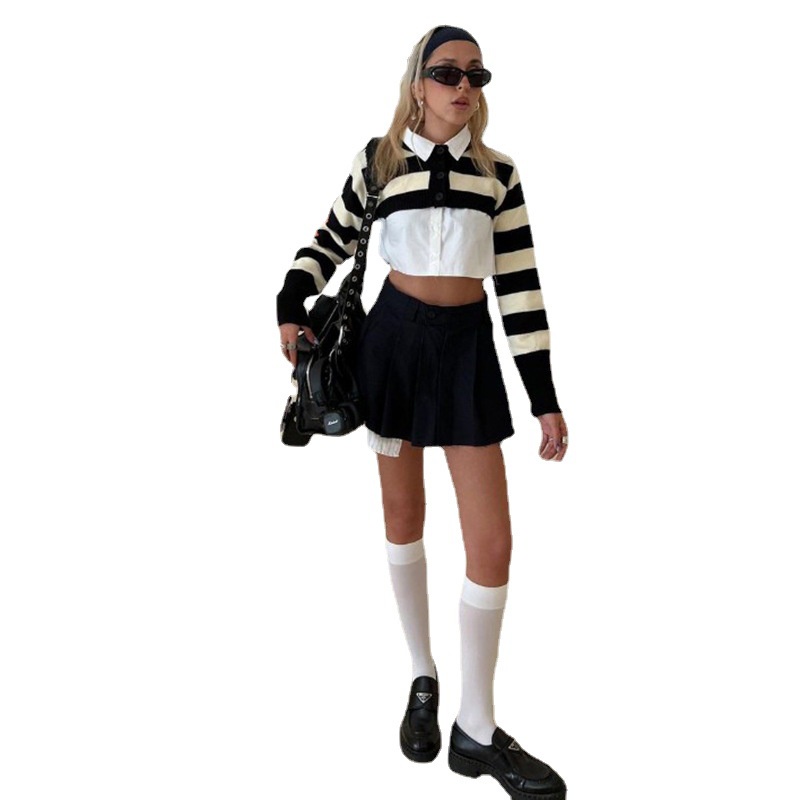 Áo Thun Croptop Tay Dài Cổ Tròn Kẻ Sọc Thiết Kế Quyến Rũ Cho Nữ