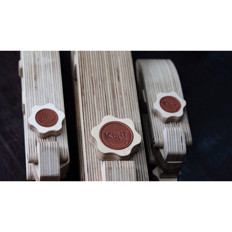 Kẹp khâu đồ da thủ công