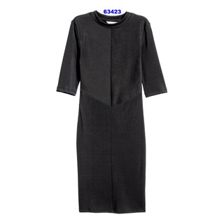 Váy đen tay lỡ H&M