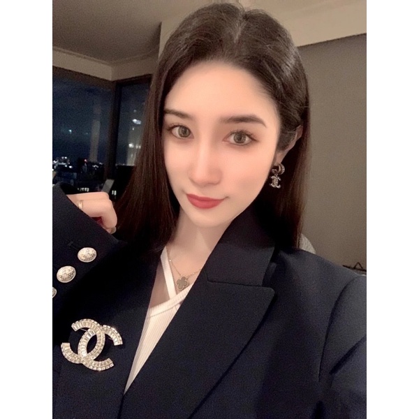 Cài áo SC thương hiệu sang chảnh