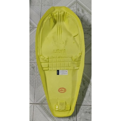 Nệm Yên Xe Future 125cc loại tốt - gọt cạnh góc sắc sảo