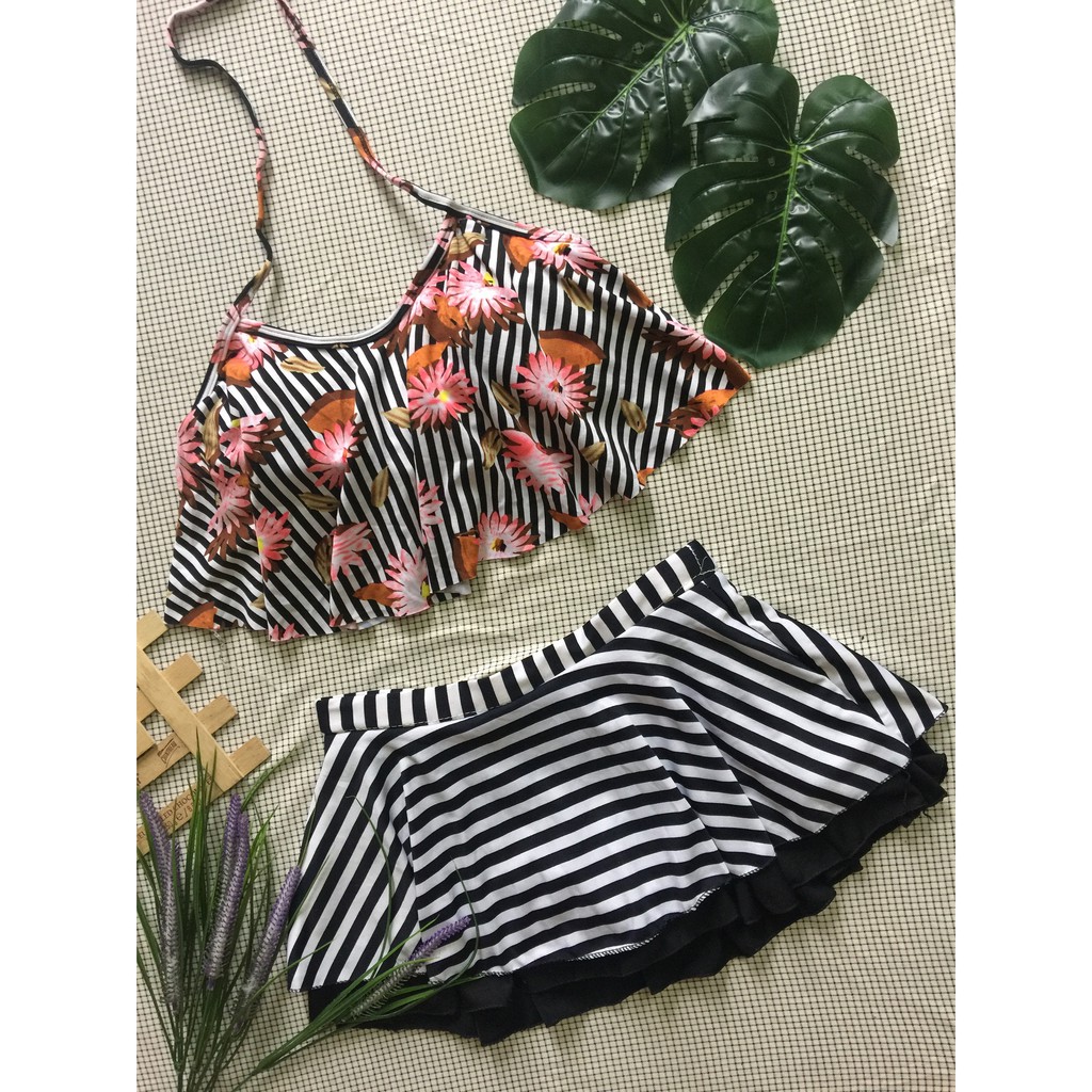 Set bikini bơi áo bèo