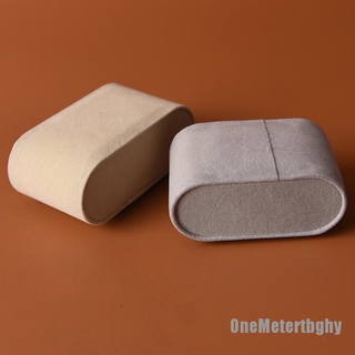 1 Gối Để Đồng Hồ Đeo Tay