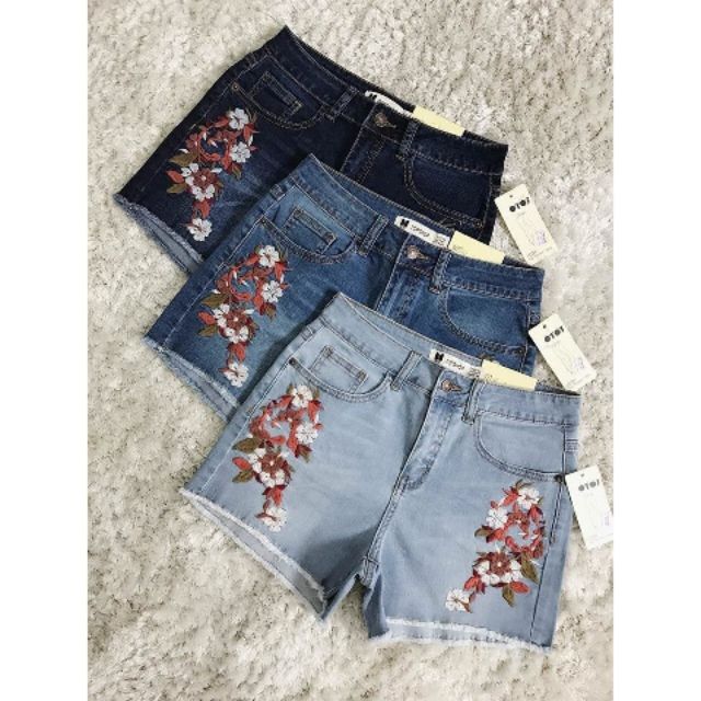 Quần sort jean Topshop thêu hoa