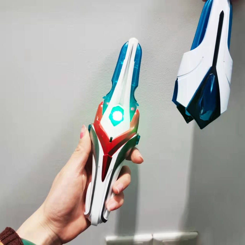 Mô Hình Nhân Vật Ultraman Nexus Noa Dunamist Evolutionary Trust Spark Chân Thật