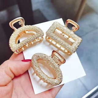 Kẹp tóc đá siêu sang chảnh