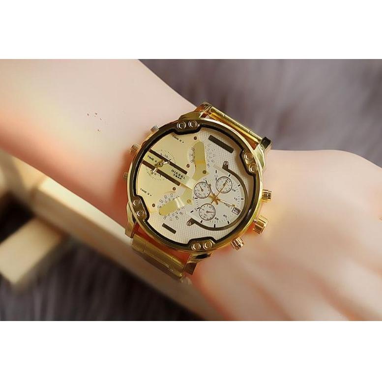 Đồng Hồ Đeo Tay 9D Đường Kính 5CM Cá Tính Cho Nam||Đồng Hồ Thời Trang Nam✷ ☊