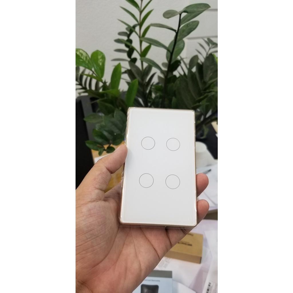 Công Tắc Wifi Tuya Viền Vàng, Công Tắc Thông Minh, Công Tắc Tuya 4 Nút Cảm Ứng Chữ Nhật Hẹn Giờ Điều Khiển Từ Xa Qua App