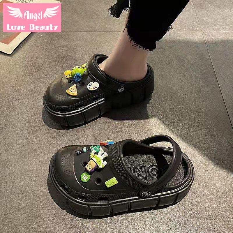 [Hàng Mới Bán Chạy]~Giày Sandal Đế Dày Đục Lỗ Kiểu Hoạt Hình Buzz Lightyear Dễ Thương Dễ Phối Đồ Đi Biển Cho Nữ