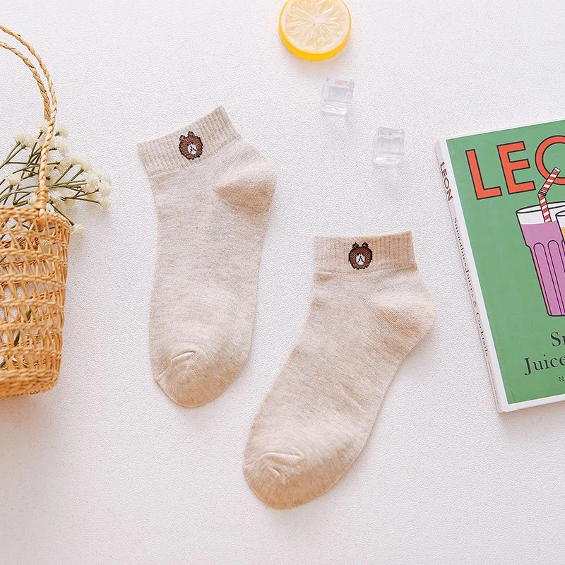 Set 10 đôi vớ cotton thoáng khí in hình gấu dễ thương