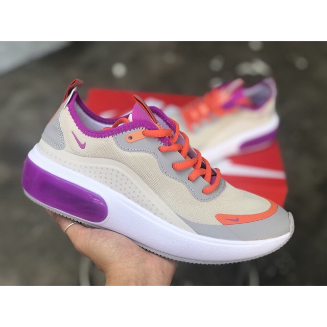 Giày đế độn Nike