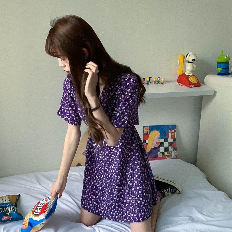 Đầm Chữ A Cổ Chữ V In Họa Tiết Hoa Phong Cách retro Dành Cho Nữ