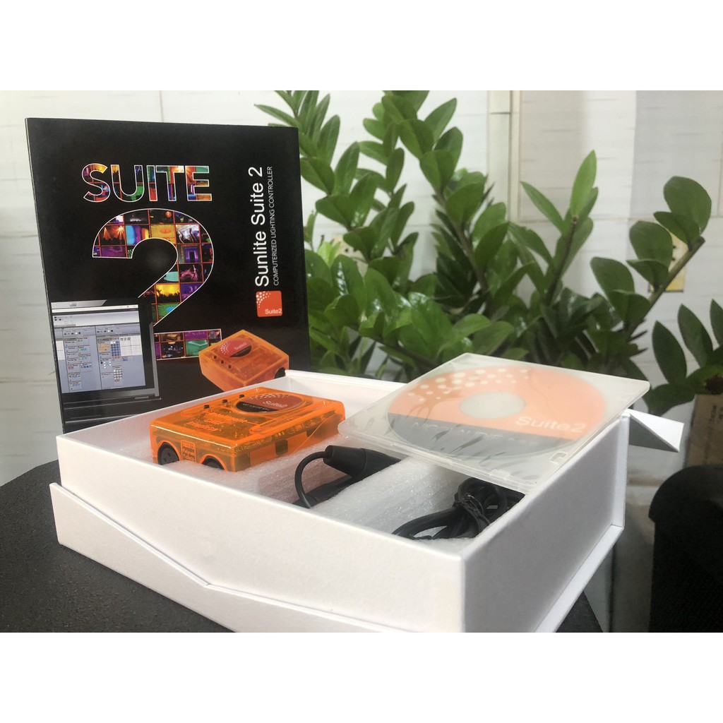 Card  Sunlite Suite 2 FC+ điều khiển ánh sáng