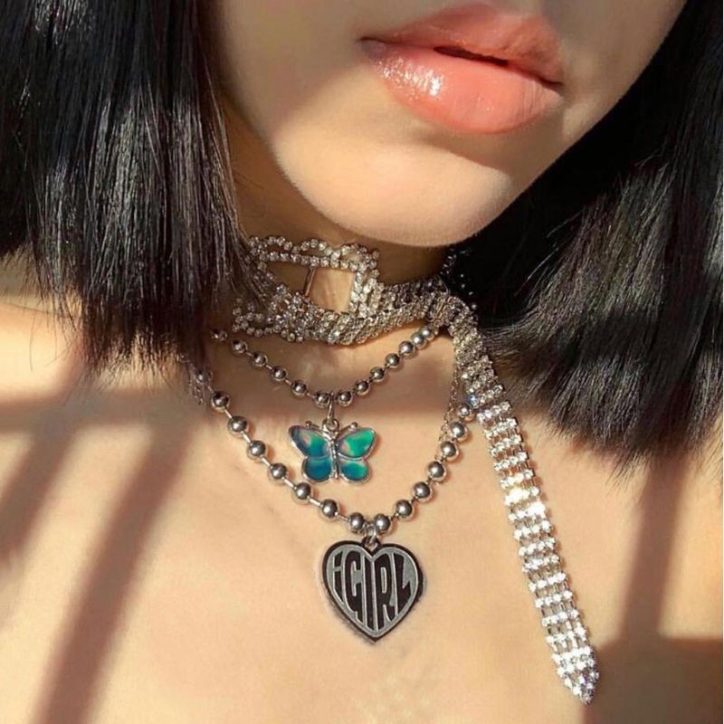 vòng cổ Choker Màu Bạc Mặt Hình Trái Tim Ác Quỷ Phong Cách Gothic Đường Phố Cho Nữ