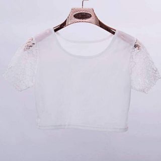 Áo ren mặc trong đầm sát nách