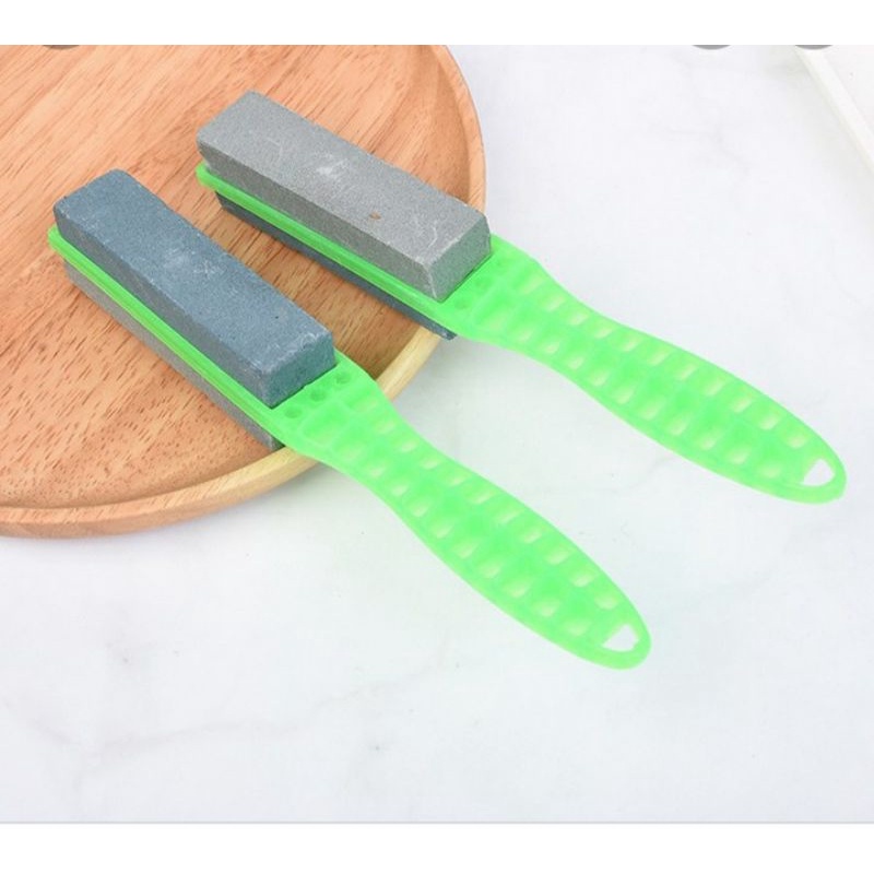 #Sỉ - lẻ# Dụng cụ mài dao, kéo 2 mặt bằng đá có tay cầm nhựa - mặt nhám và mặt mịn giúp mài dao sắc bén