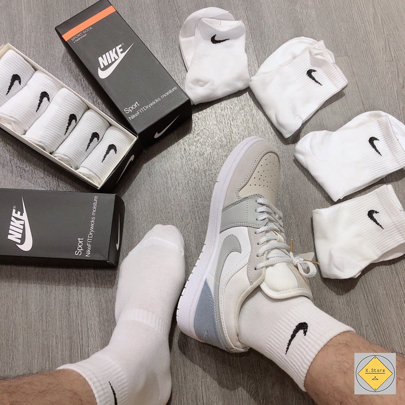 Tất Thể Thao Nam Nữ logo Thêu NIKE cổ cao Đen + Trắng chất liệu Cotton Loại 1 - Vớ Lửng đẹp X.Store SP001020