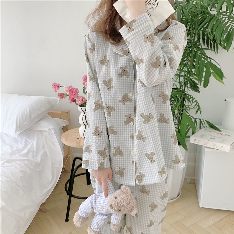 Set đồ ngủ tay dài dáng rộng họa tiết kẻ sọc ca rô và chú gấu dễ thương thời trang phong cách Nhật Bản