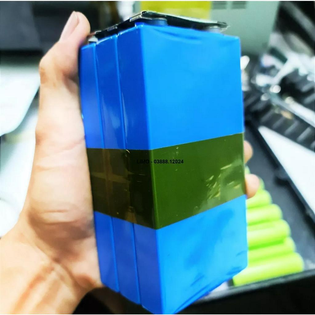 Bình pin Lithium 12V 15AH xả 65A. Khối pin được đóng từ 3 cell Super Lipo  + Mạch 3S 12,6V CF