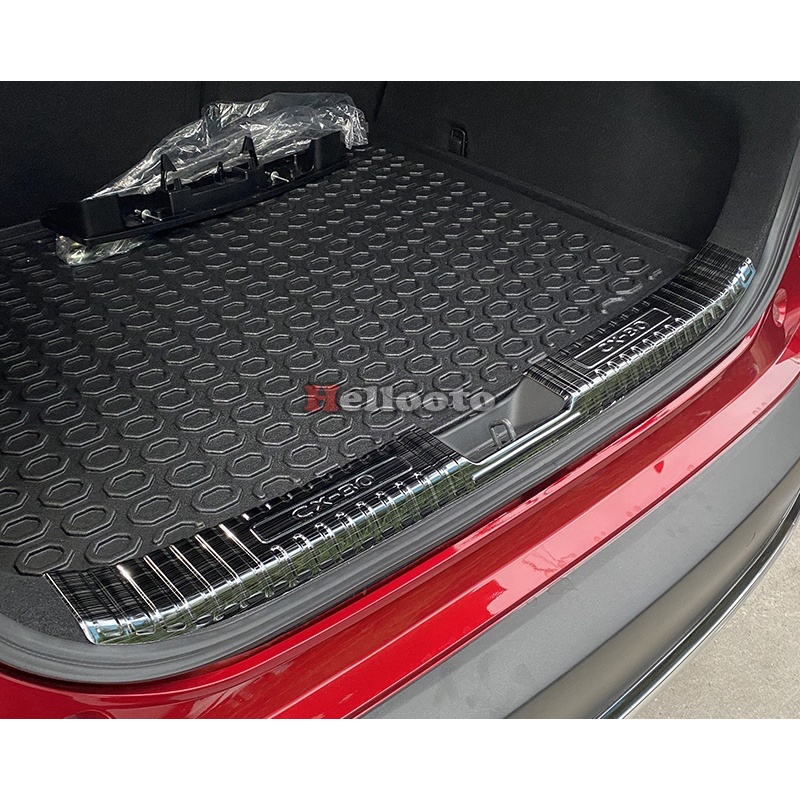 Nẹp cốp xe, chống trầy cốp xe Mazda CX30 đời 2021 2022 2023 Mẫu Titan Cao Cấp