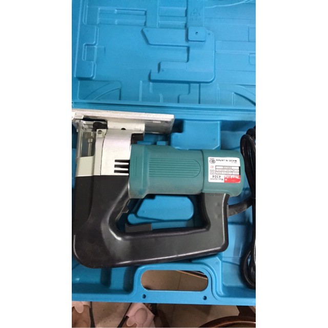 Máy cưa lọng makita 4304