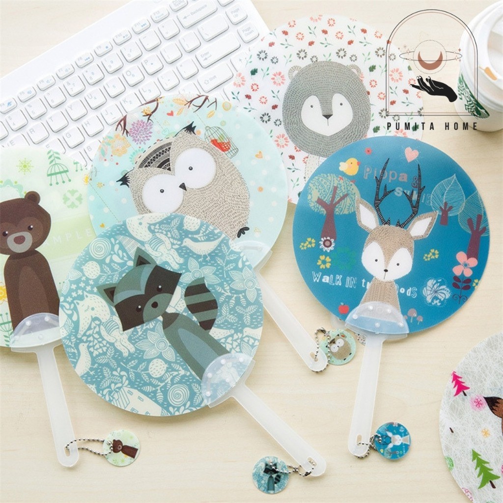 Quạt Cầm Tay Mini Làm Bằng Nhựa Ngộ Nghĩnh Có Nhiều Mẫu Mã Dễ Thương