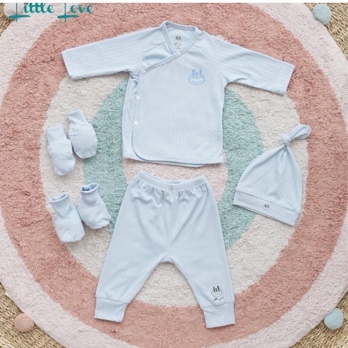 Lillte Love - Bộ sơ sinh vải tăm lụa cho bé trai, bé gái size 0-3M kèm phụ kiện mũ, bao tay, bao chân