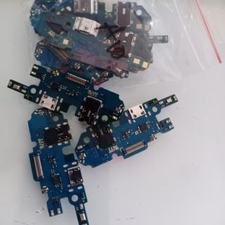 Bo chân sạc / míc sam sung m10 zin