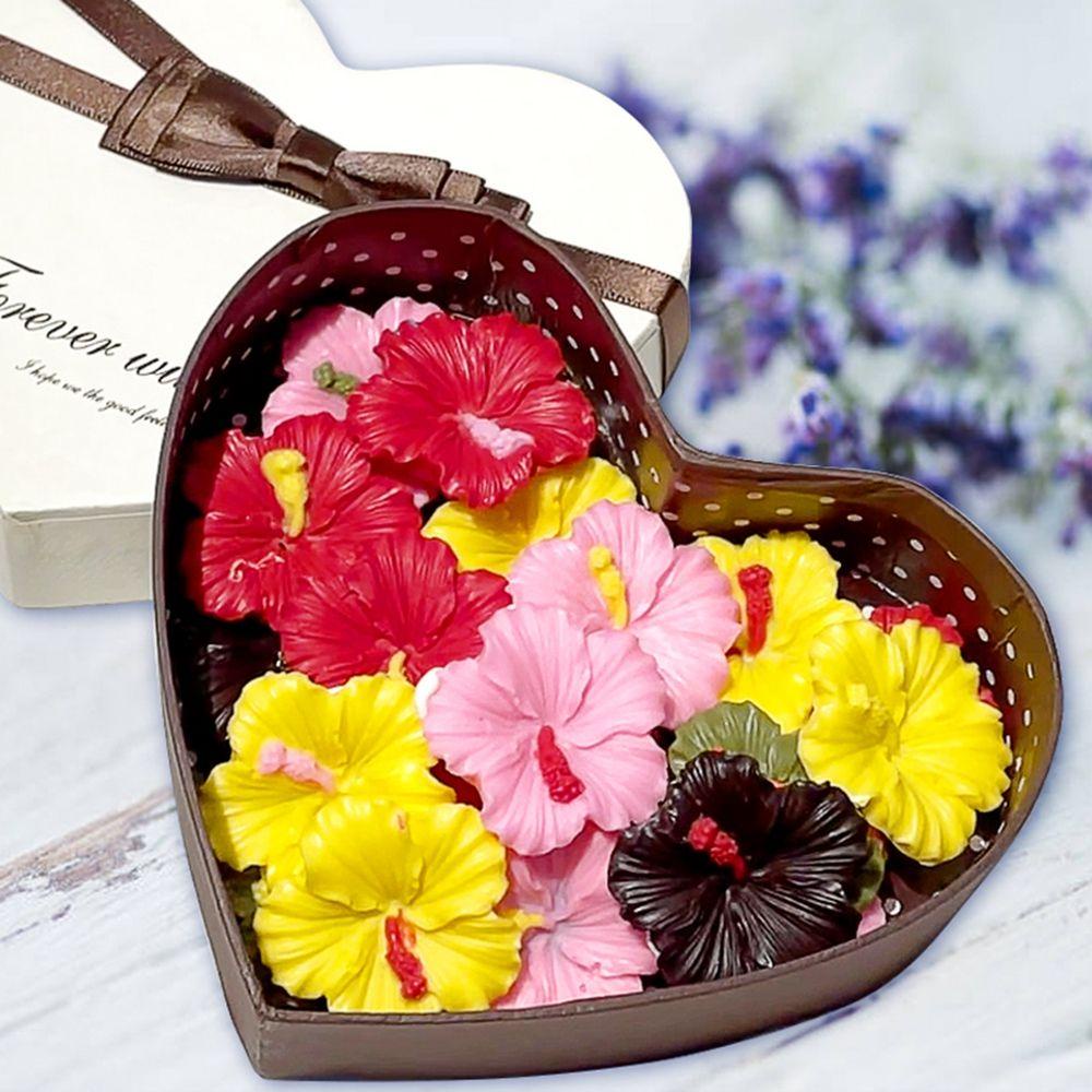 Khuôn Nhựa Làm Bánh Hình Hoa Malcom DIY