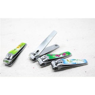 bấm móng tay siêu sắc